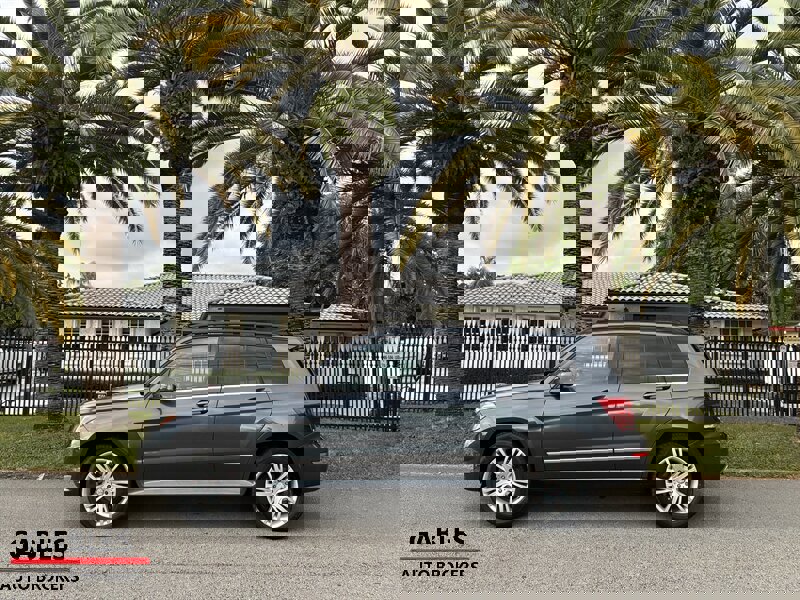 Used 2015 Mercedes-Benz GLK 350 2WD image 8