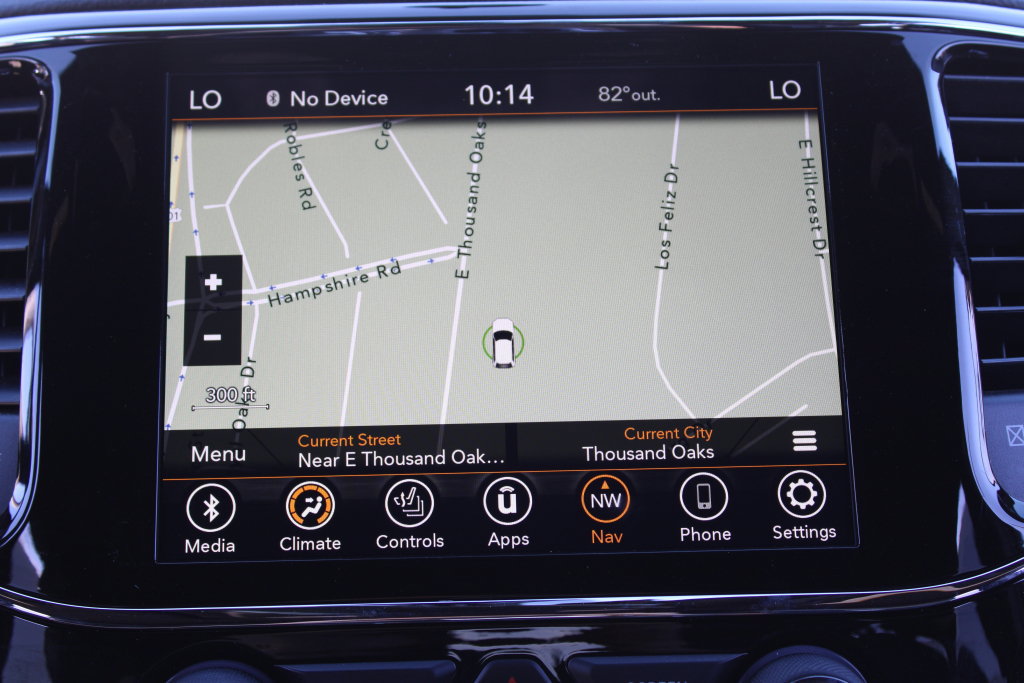 Used 2020 Jeep Grand Cherokee Altitude RWD image 19