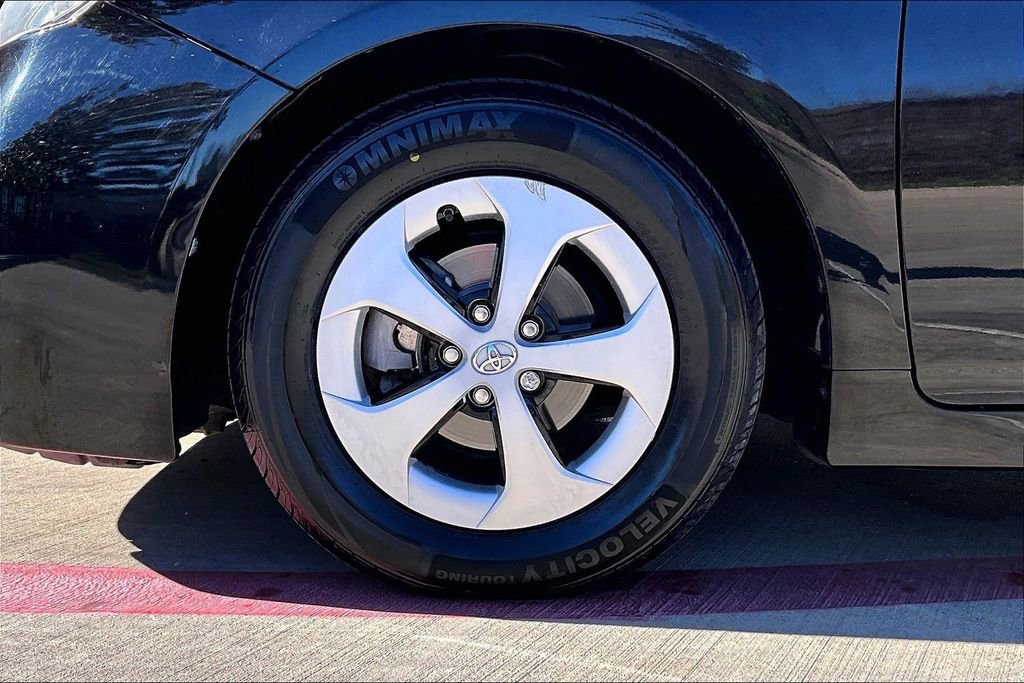 Used 2013 Toyota Prius One image 11