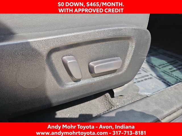 Used 2019 Toyota Highlander XLE FWD image 39