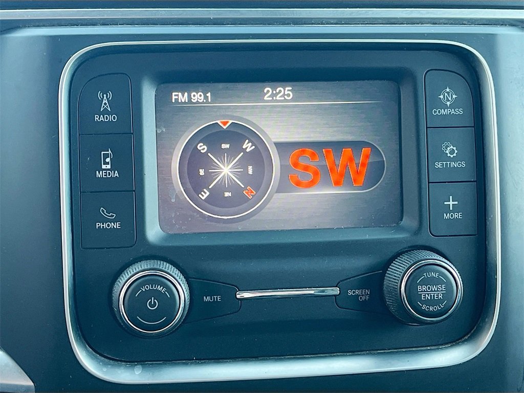 Used 2021 RAM 1500 Classic SLT image 13