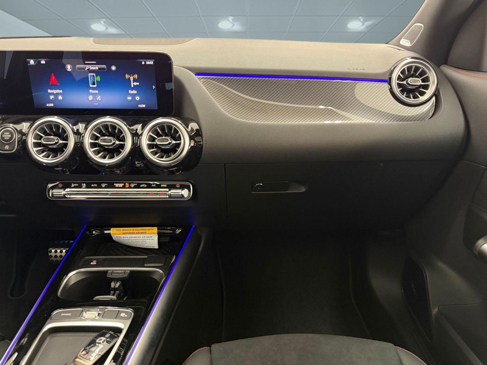 New 2026 Mercedes-Benz GLA 35 AMG 4MATIC image 26