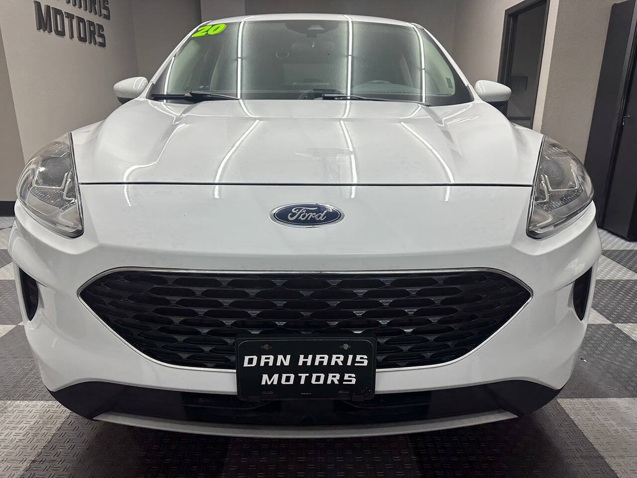 Used 2020 Ford Escape SE AWD/4WD image 4