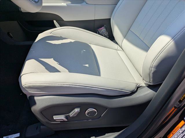 New 2026 Hyundai Santa Fe SEL FWD image 4