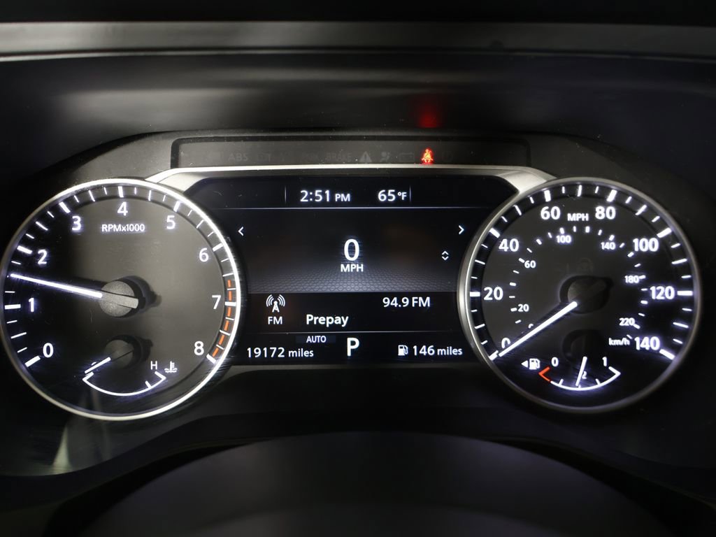 Used 2023 Nissan Pathfinder S image 39