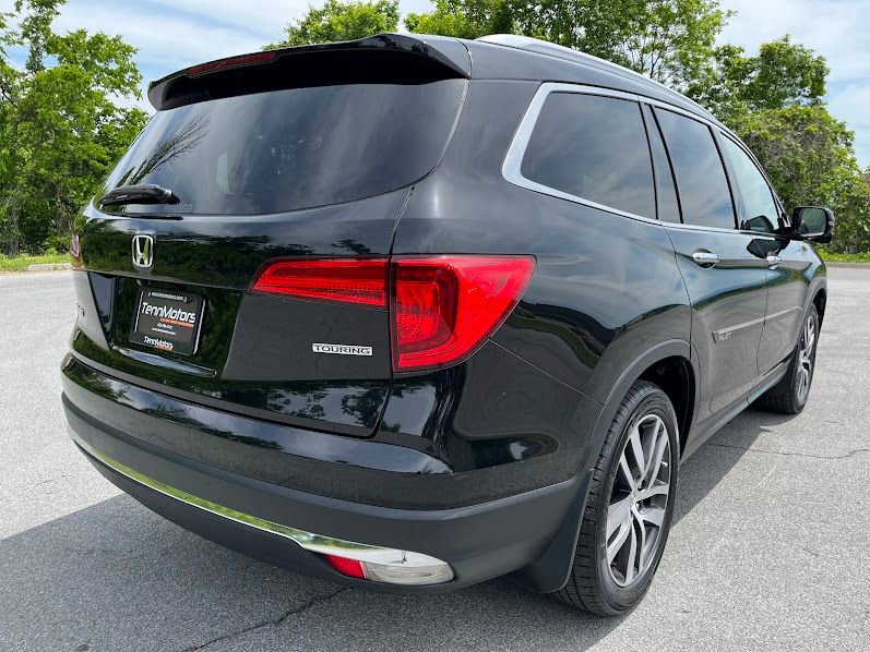 Used 2017 Honda Pilot Touring image 34