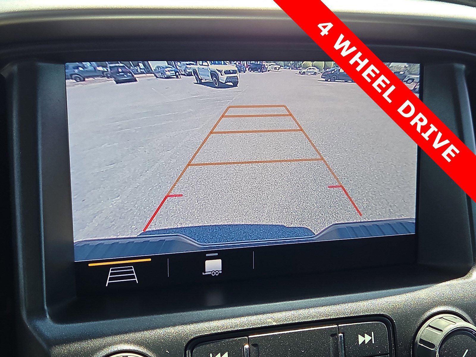 Used 2022 Chevrolet Colorado ZR2 w/ LPO, Power Package AWD/4WD image 18