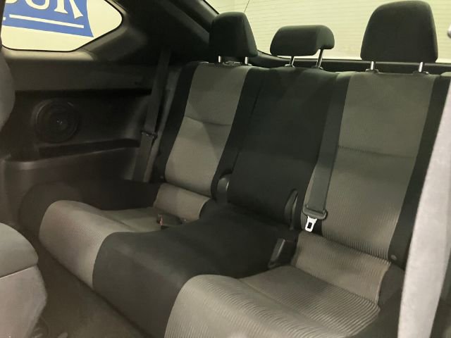 Used 2015 Scion tC image 29