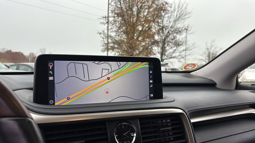 Used 2022 Lexus RX 350L Premium w/ Premium Package image 19