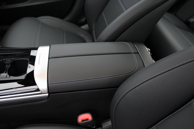 New 2025 Mercedes-Benz C 300 4MATIC Sedan image 26