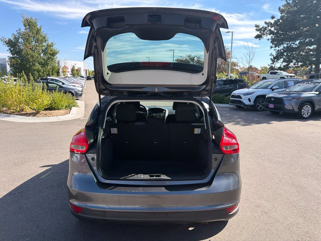 Used 2018 Ford Focus SE FWD image 17