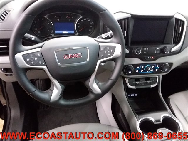 Used 2023 GMC Terrain SLT AWD/4WD image 12