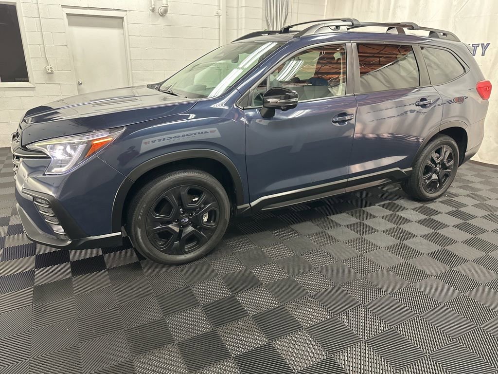 Used 2023 Subaru Ascent Onyx Edition Limited AWD/4WD image 5