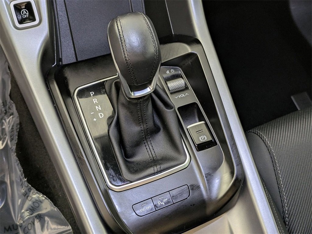 Used 2023 Dodge Hornet GT w/ GT Blacktop Package image 16