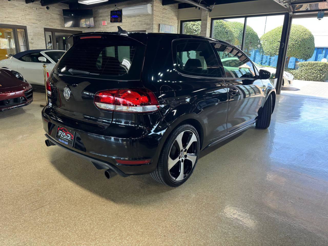 Used 2013 Volkswagen GTI 2-Door image 7