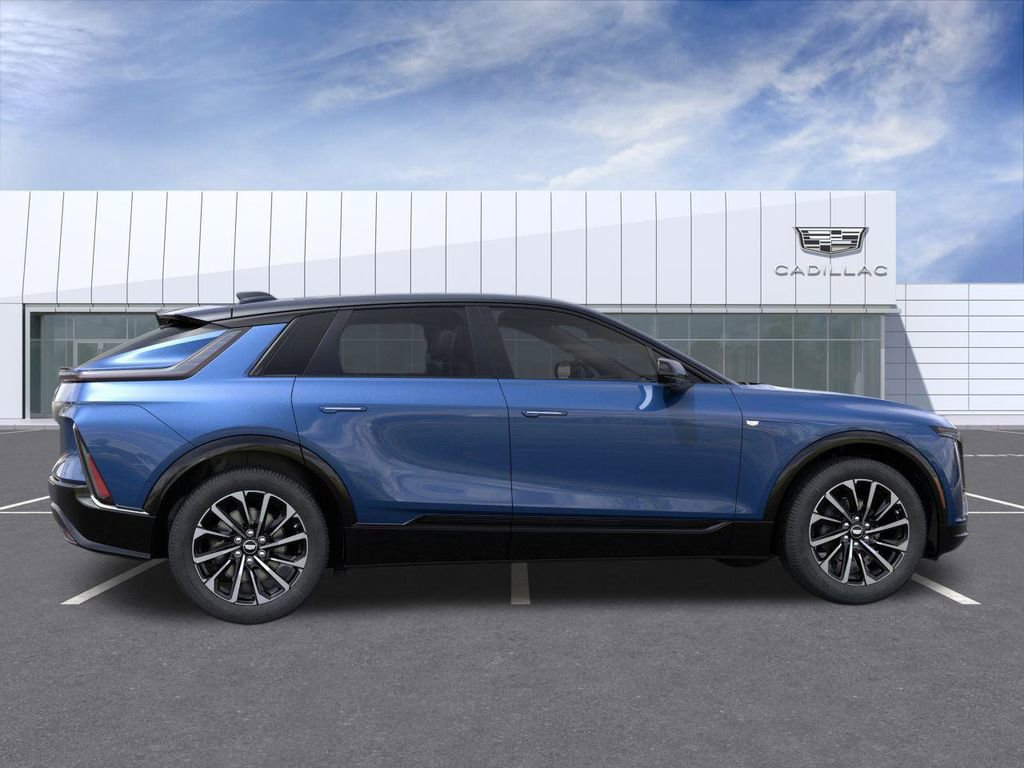 New 2025 Cadillac Lyriq Sport w/ LPO, Floor Liner Package image 5