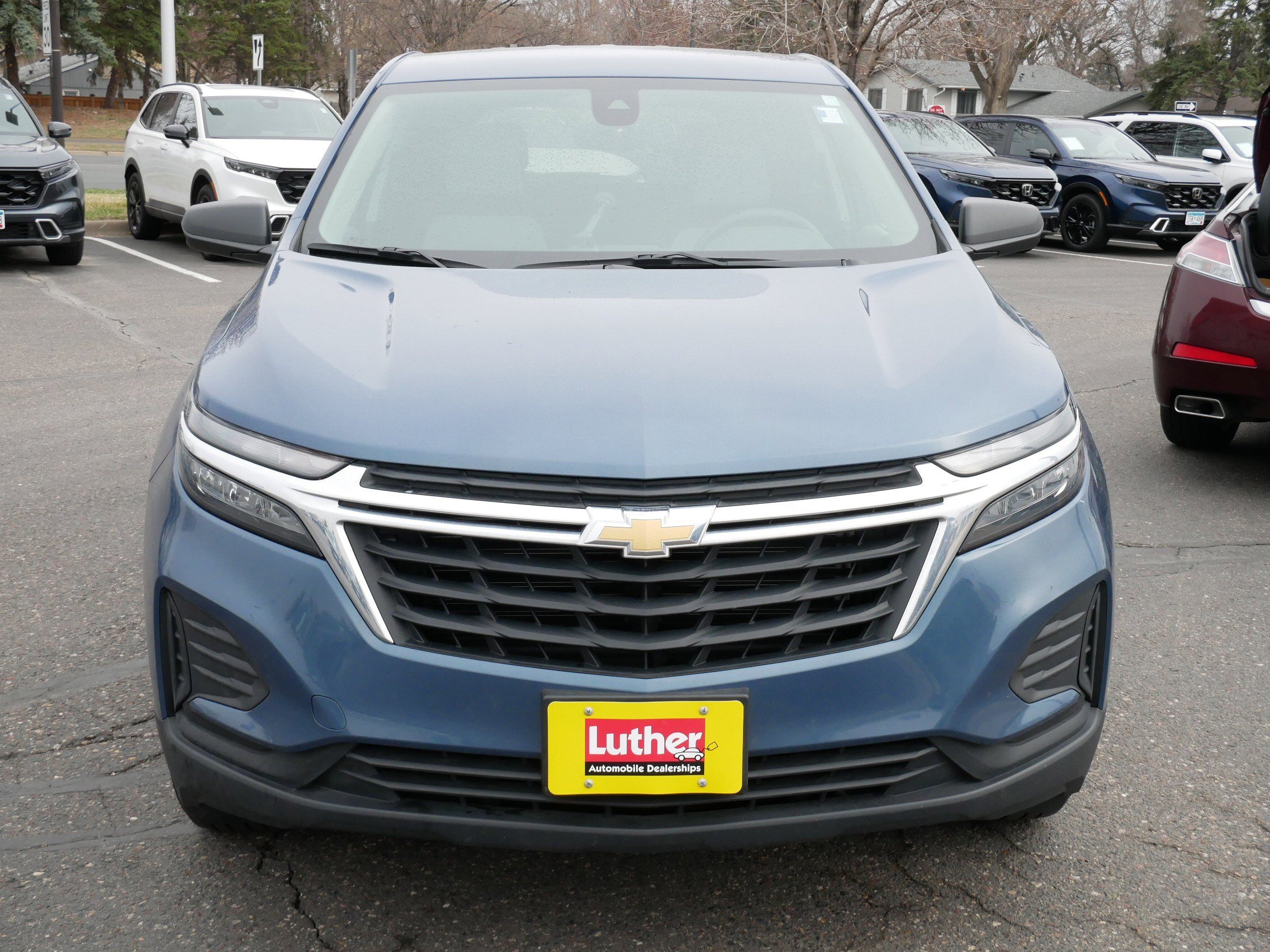 Used 2024 Chevrolet Equinox LS w/ LS Convenience Package image 2
