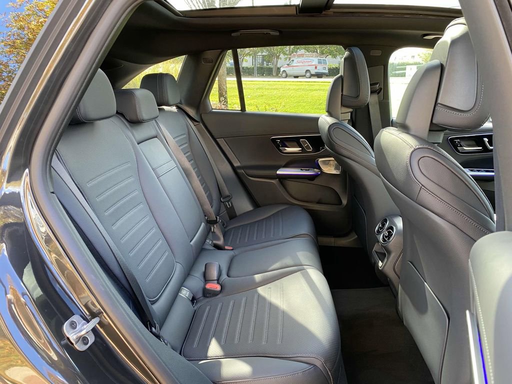 Certified 2025 Mercedes-Benz GLC 300 image 13