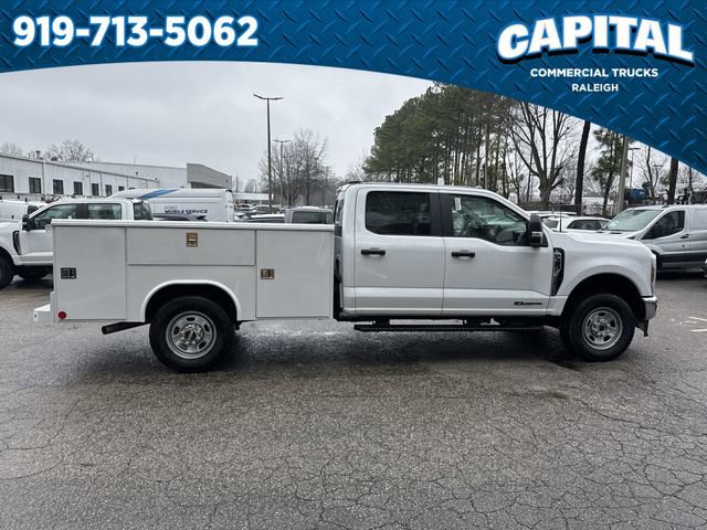 New 2026 Ford F350 XL w/ XL Chrome Package AWD/4WD image 9