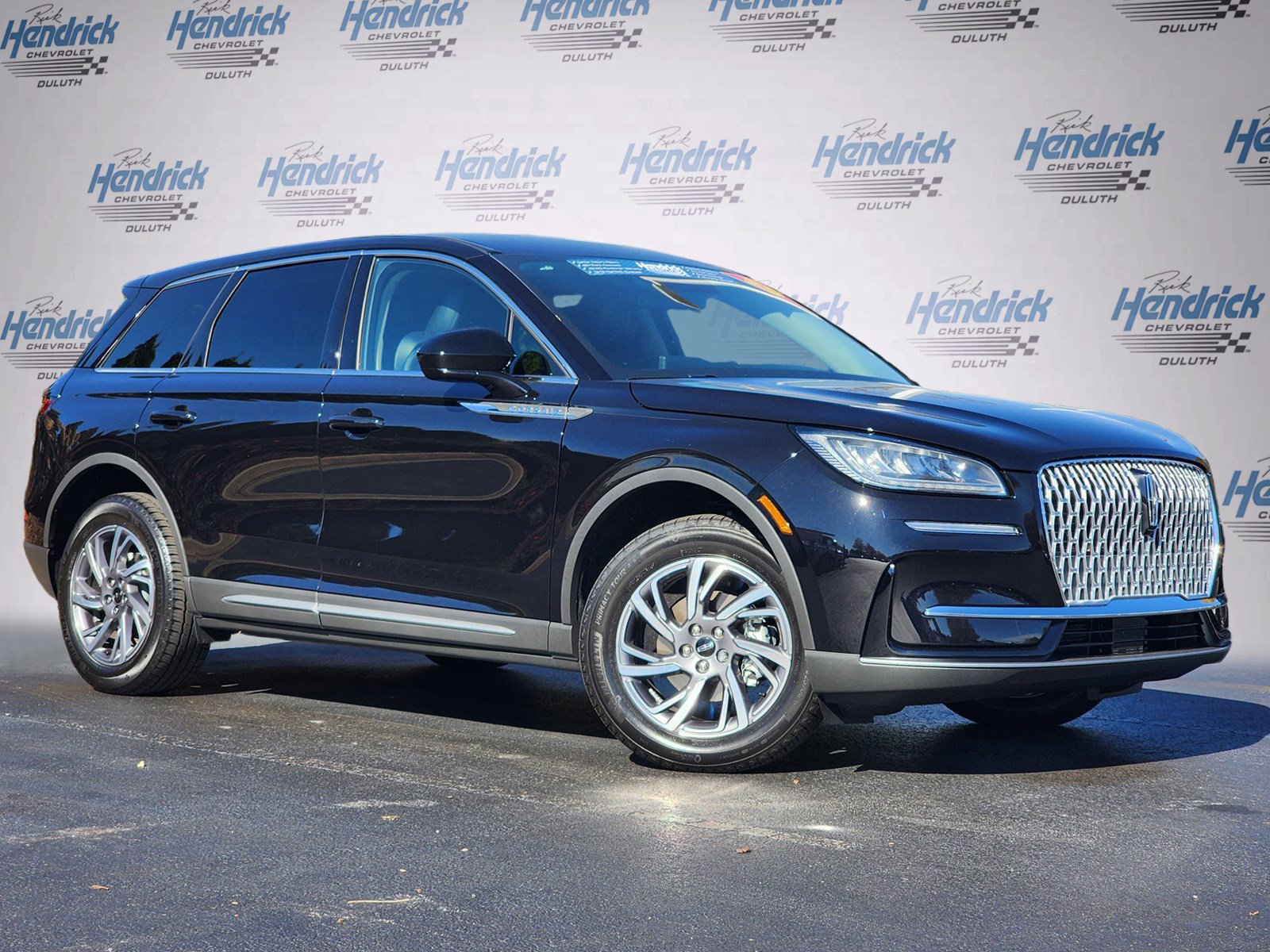 Used 2025 Lincoln Corsair FWD image 2