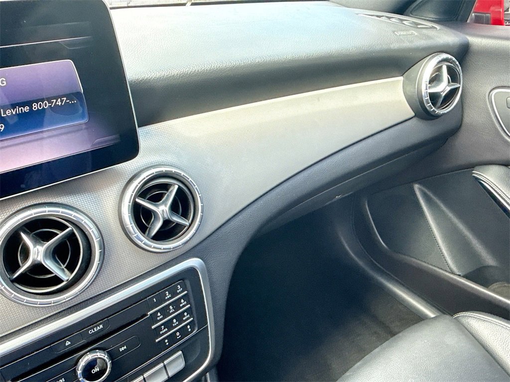 Used 2018 Mercedes-Benz CLA 250 image 23