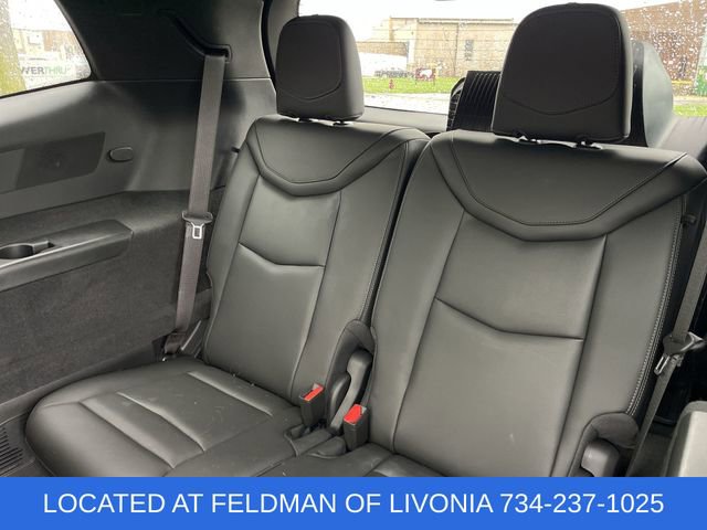 Used 2024 Cadillac XT6 Premium Luxury w/ LPO, Floor Liner Package AWD/4WD image 39