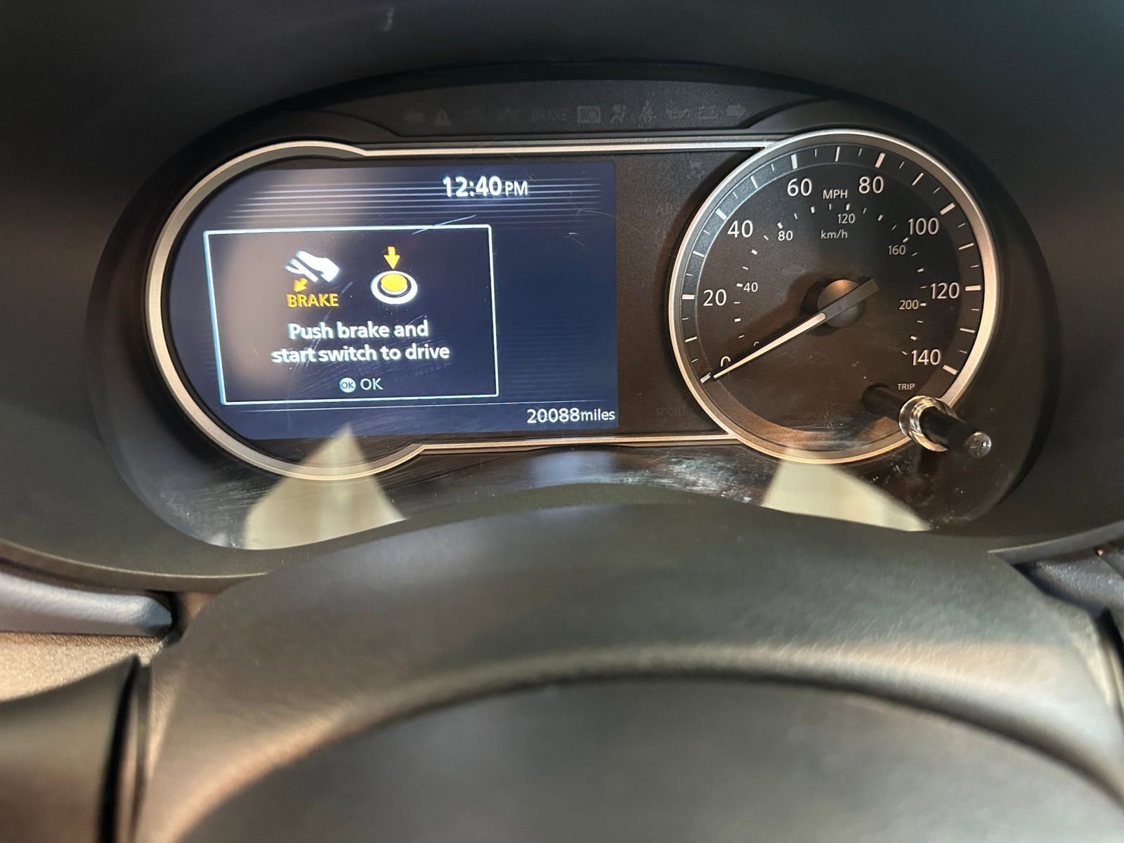 Used 2025 Nissan Versa SV image 39