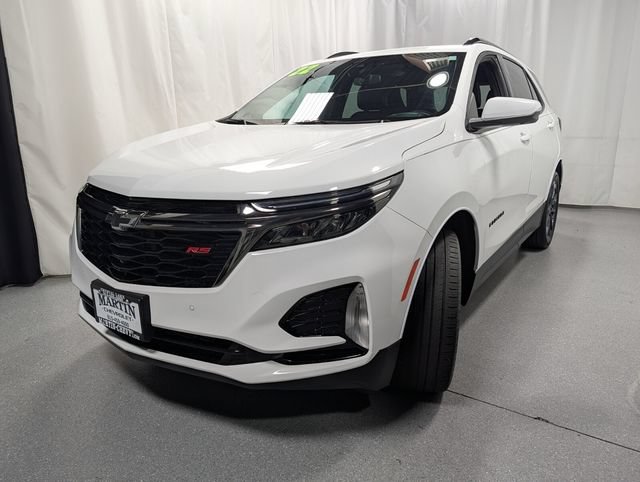 Certified 2022 Chevrolet Equinox RS w/ Infotainment Package AWD/4WD image 7