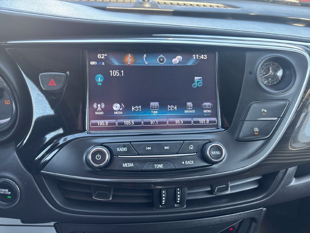 Used 2020 Buick Envision Essence w/ Experience Buick Package AWD/4WD image 23