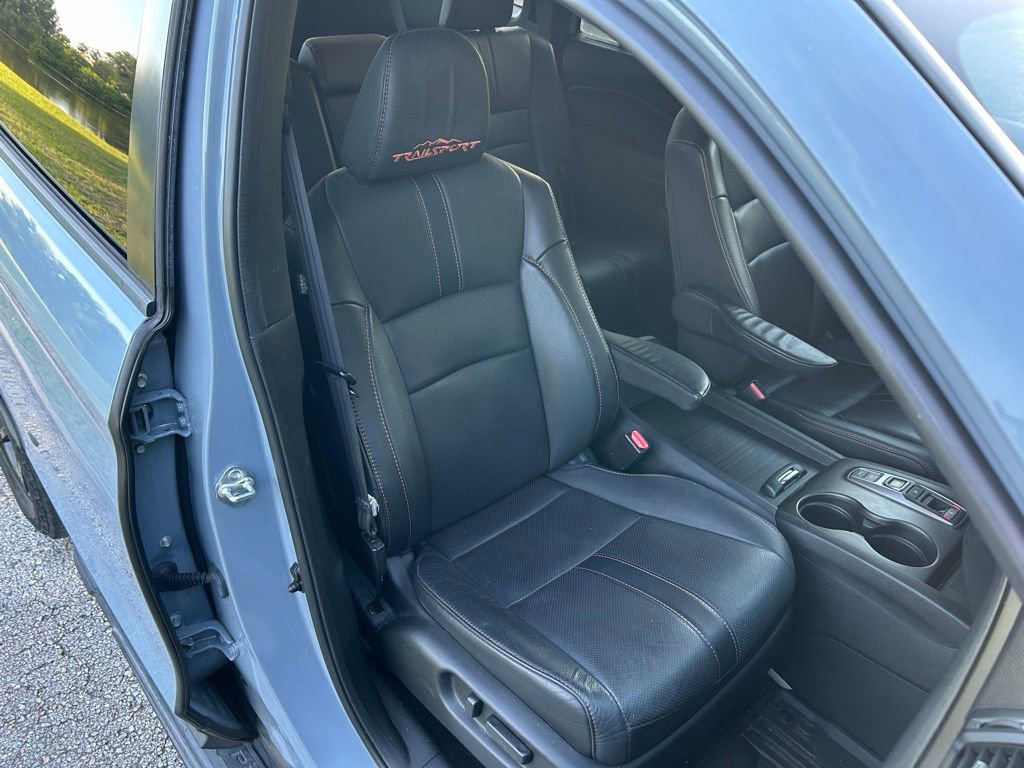 Used 2022 Honda Pilot TrailSport image 16