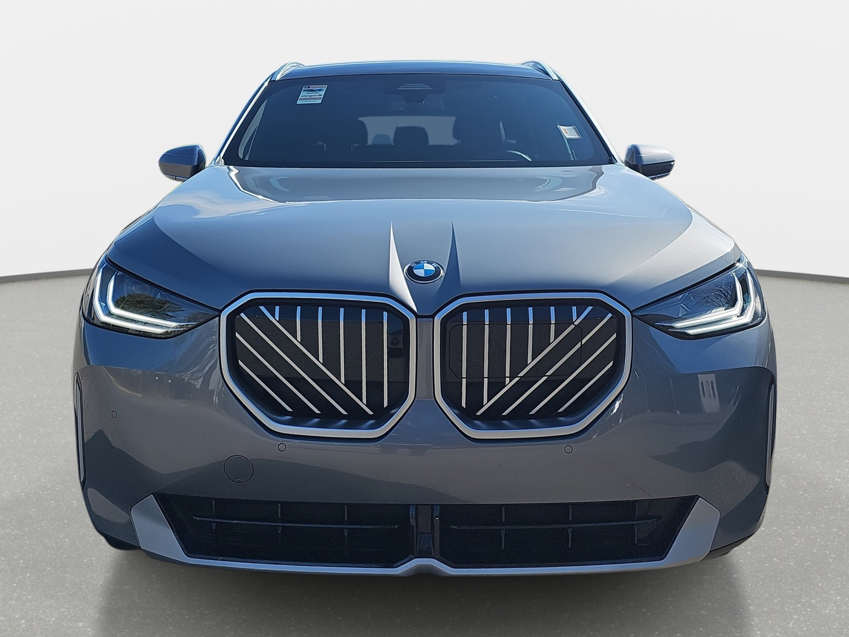 Certified 2025 BMW X3 xDrive30i w/ Premium Package image 2