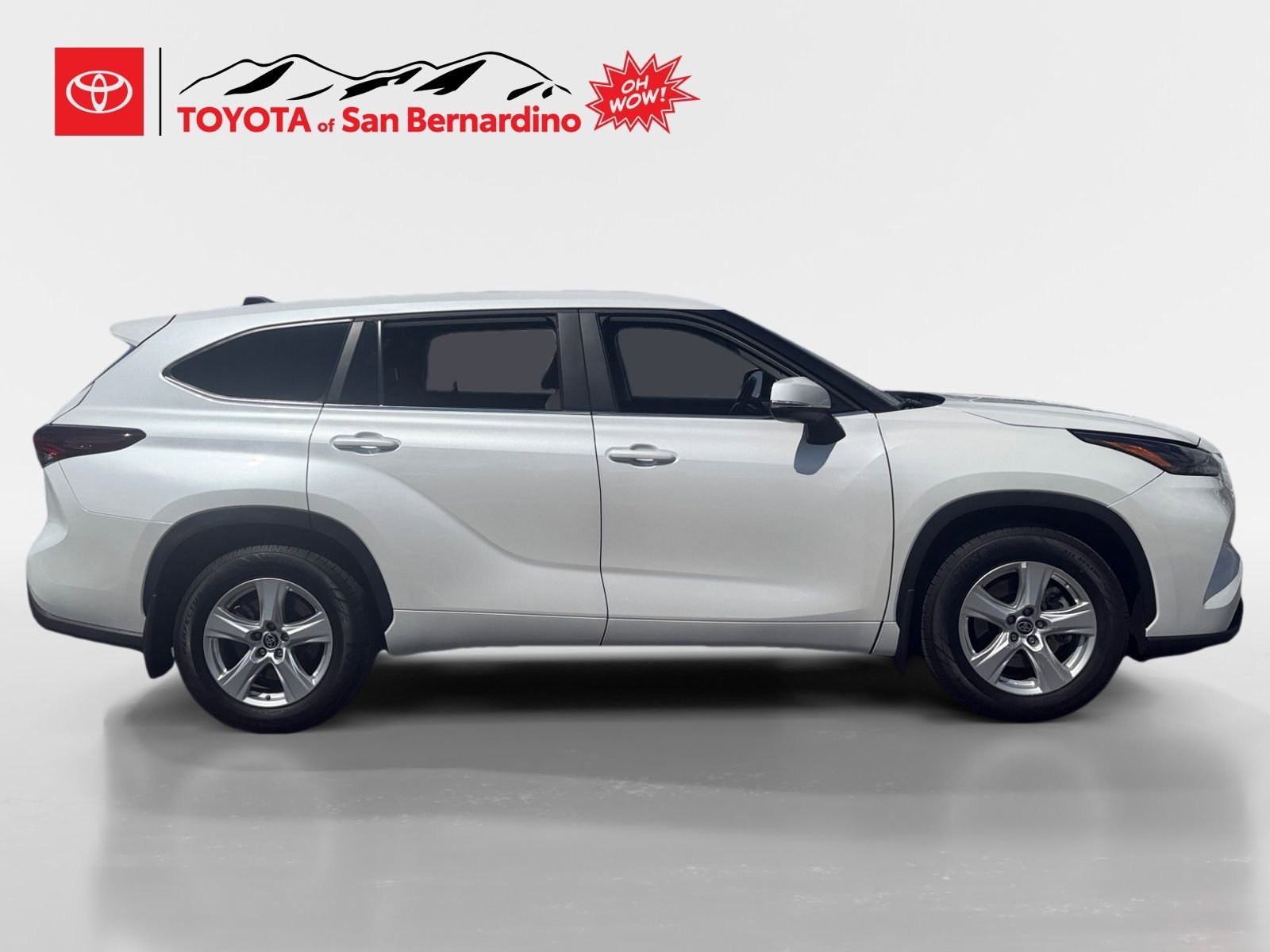 Certified 2024 Toyota Highlander LE image 6