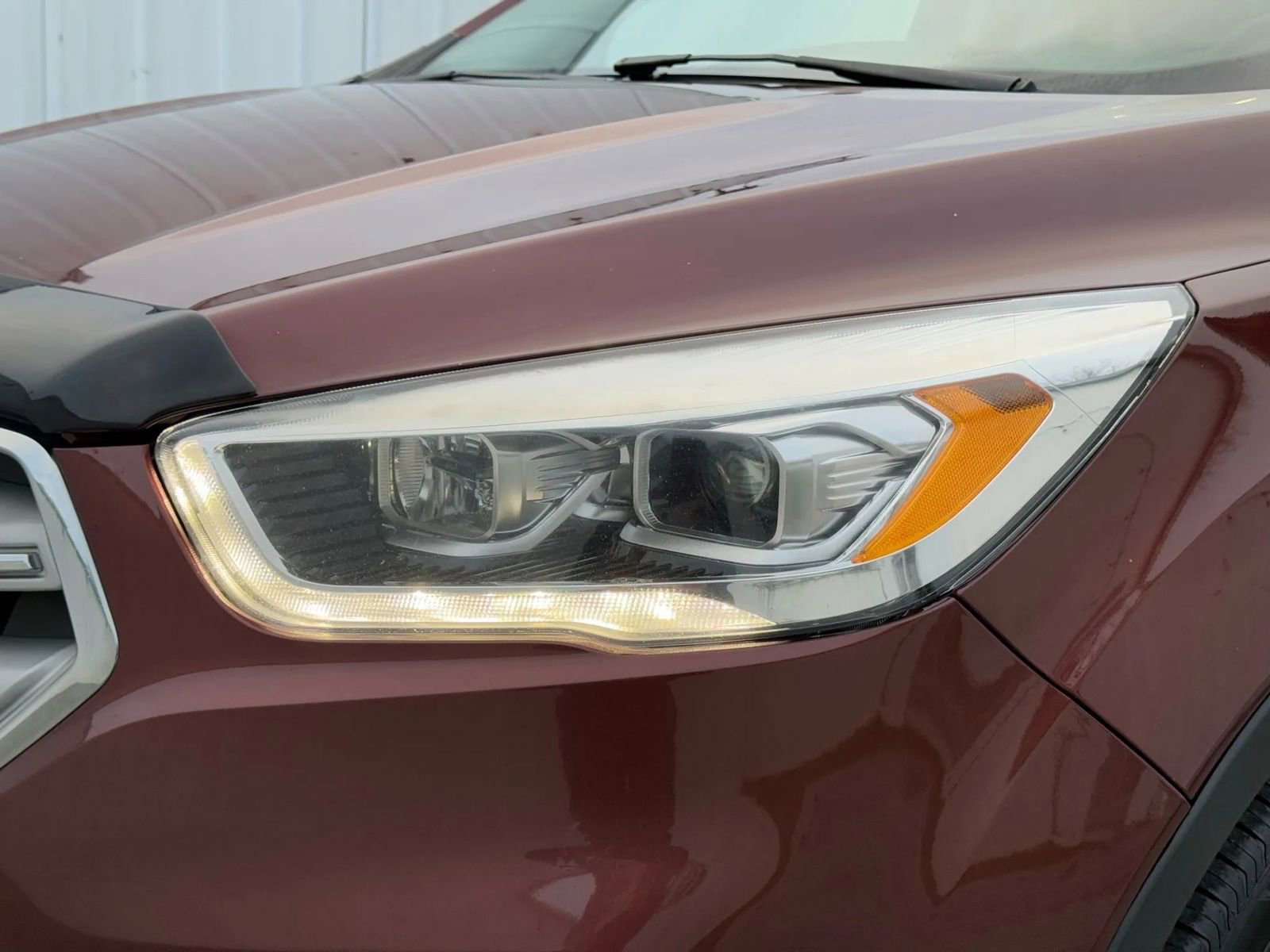 Used 2018 Ford Escape Titanium image 28