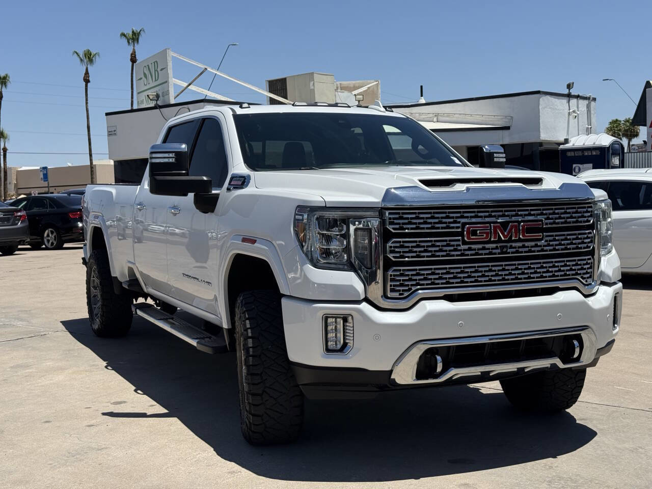 Used 2020 GMC Sierra 3500 Denali w/ Denali Ultimate Package AWD/4WD image 4