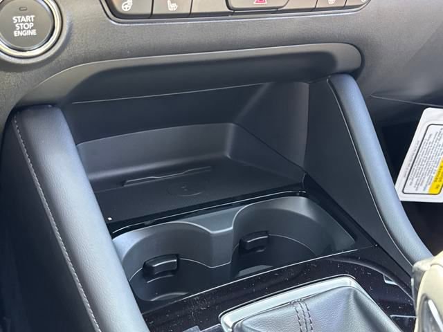 New 2025 MAZDA MAZDA3 Hatchback w/Premium Plus Pkg image 15