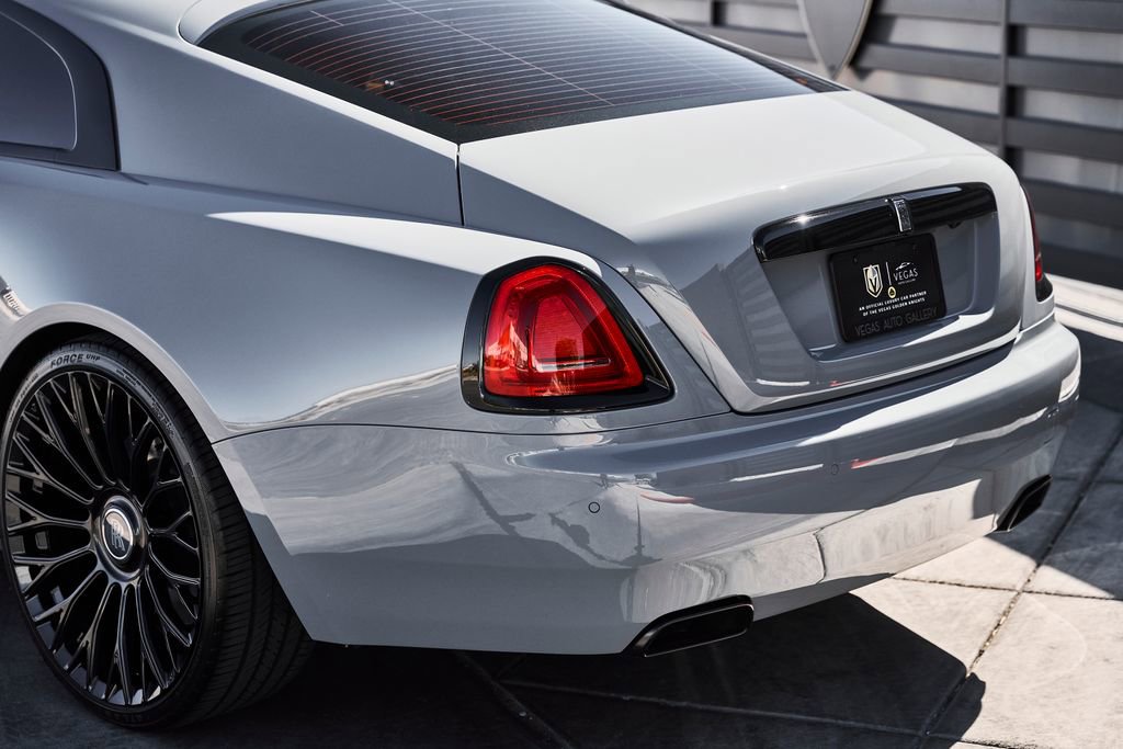 Used 2020 Rolls-Royce Wraith RWD image 12