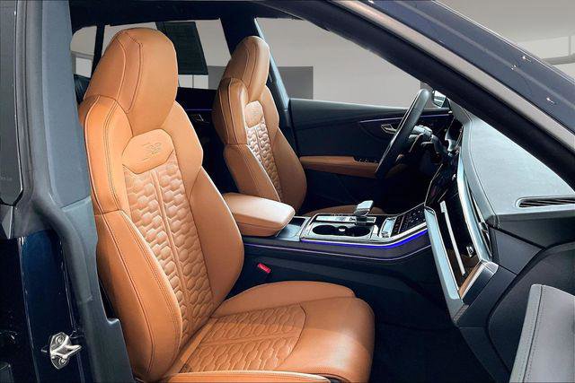 Certified 2025 Audi RS Q8 performance AWD/4WD image 29