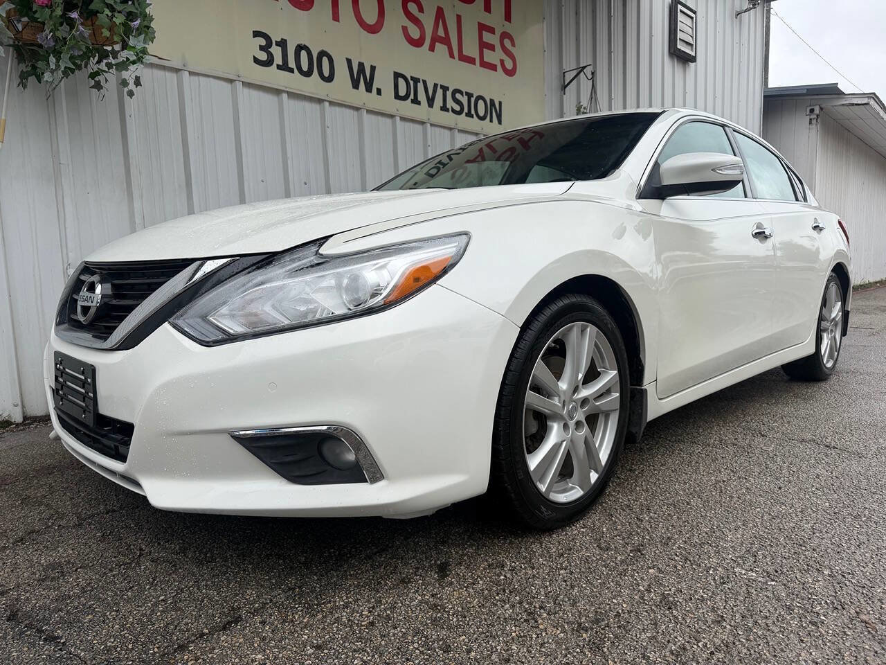 Used 2016 Nissan Altima 3.5 SL FWD image 8