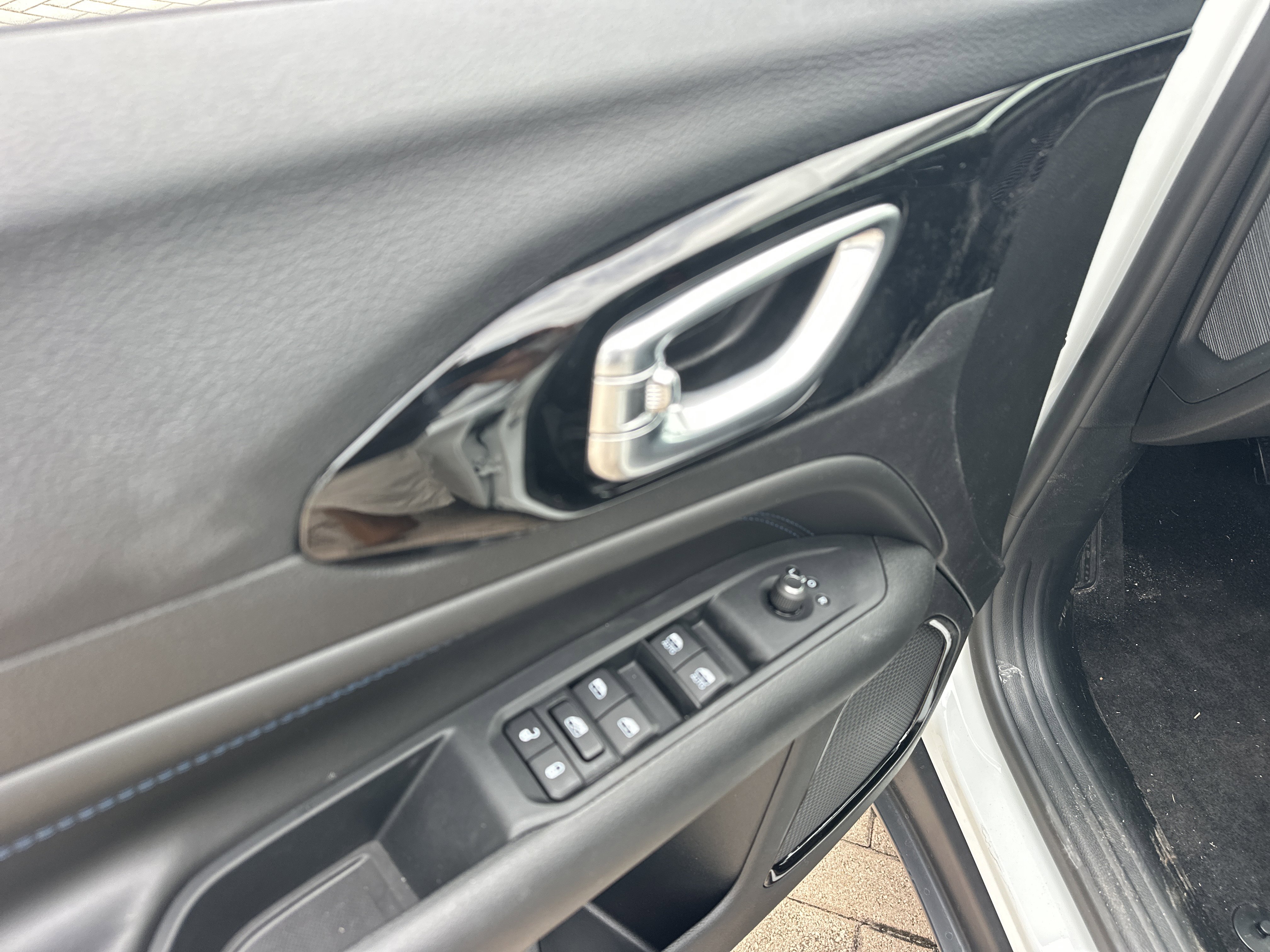 New 2026 Jeep Compass Latitude image 19