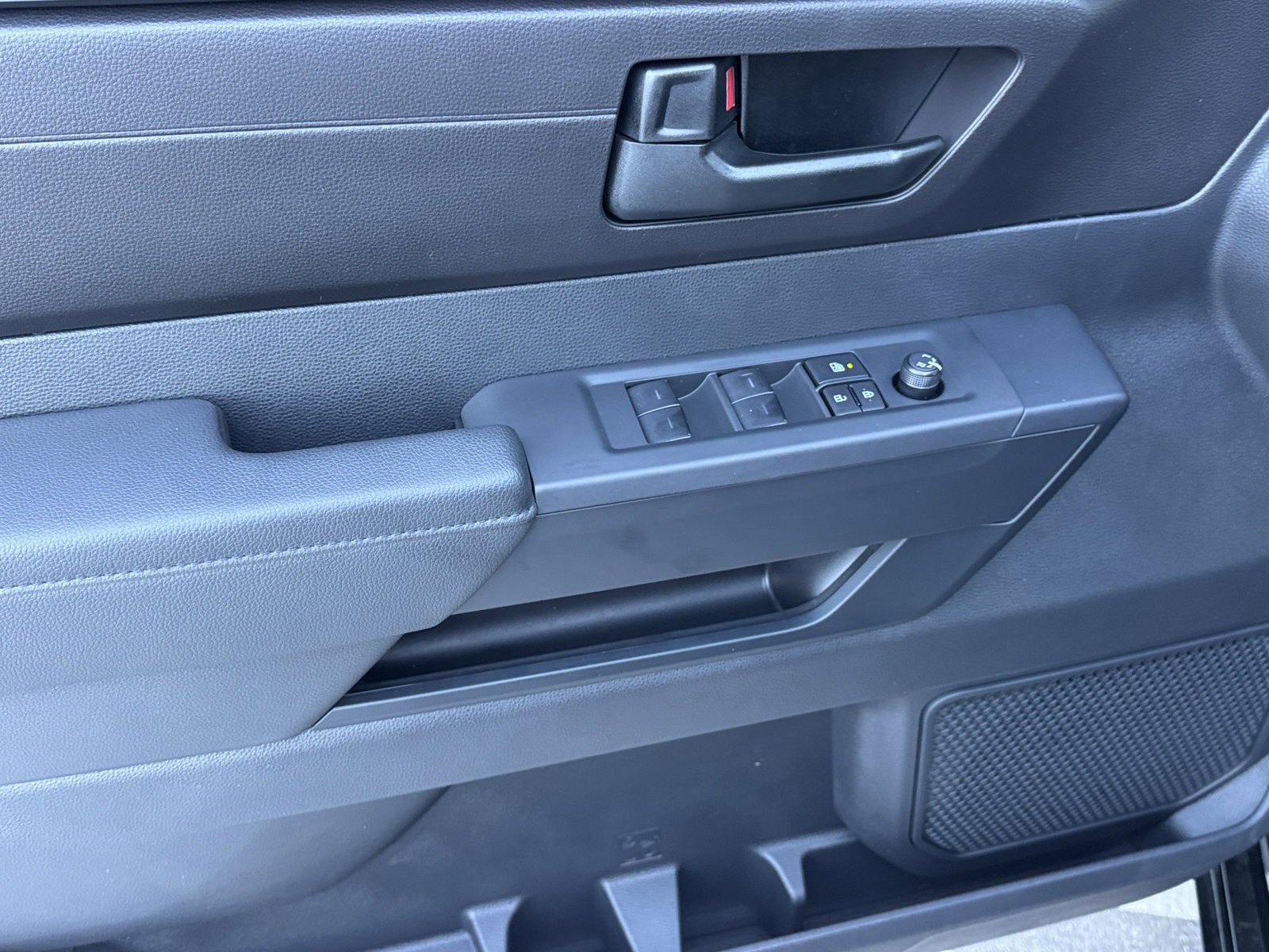 New 2026 Toyota Tundra SR image 17