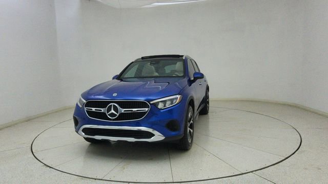 Used 2025 Mercedes-Benz GLC 350e 4MATIC image 66