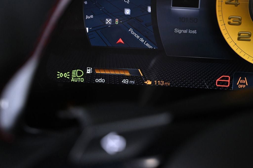 Used 2026 Ferrari Roma Spider RWD image 14