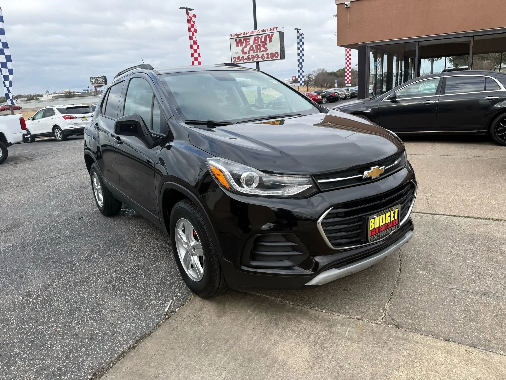 Used 2021 Chevrolet Trax LT image 3
