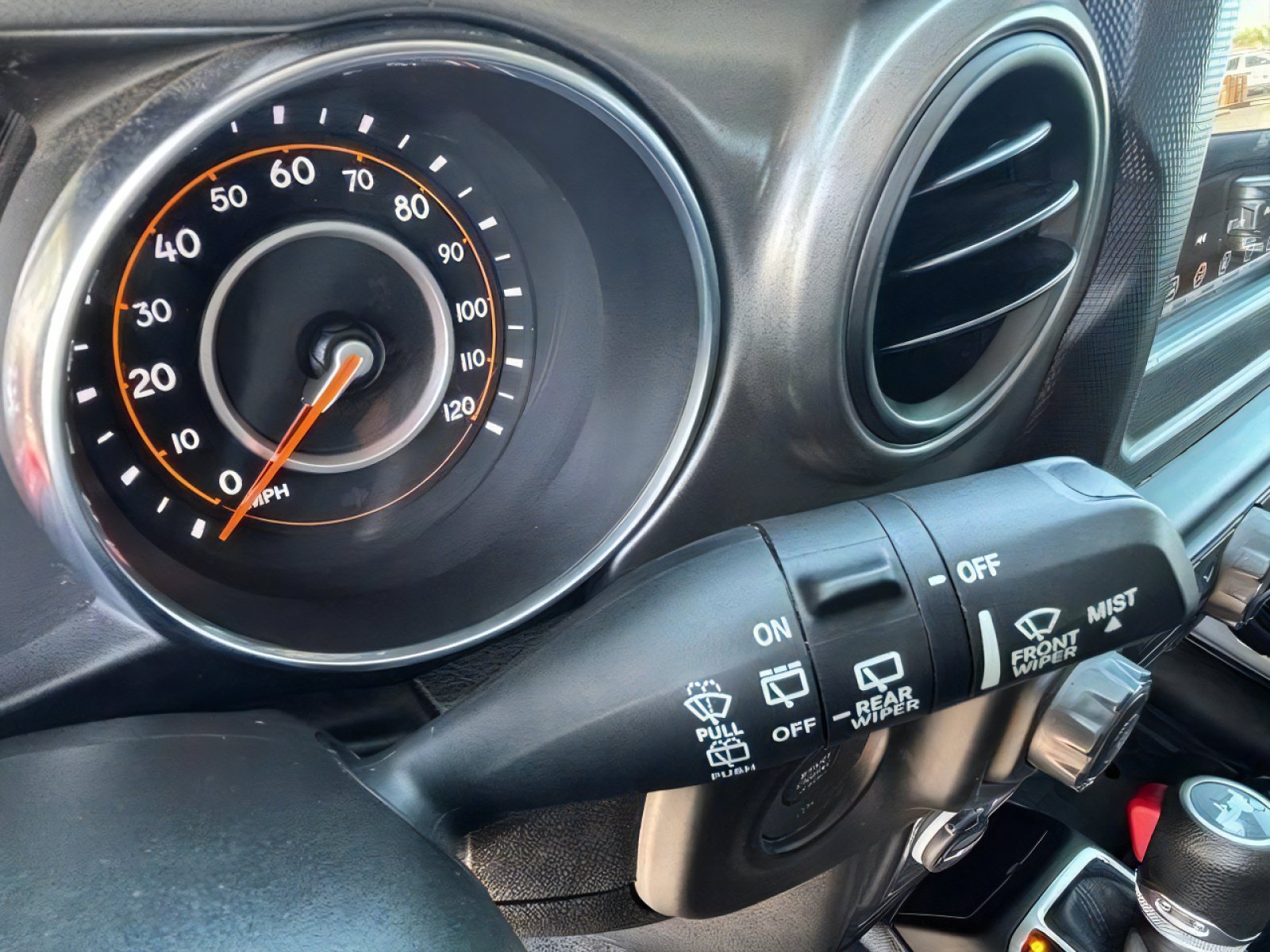 Used 2023 Jeep Wrangler Unlimited Sport AWD/4WD image 25