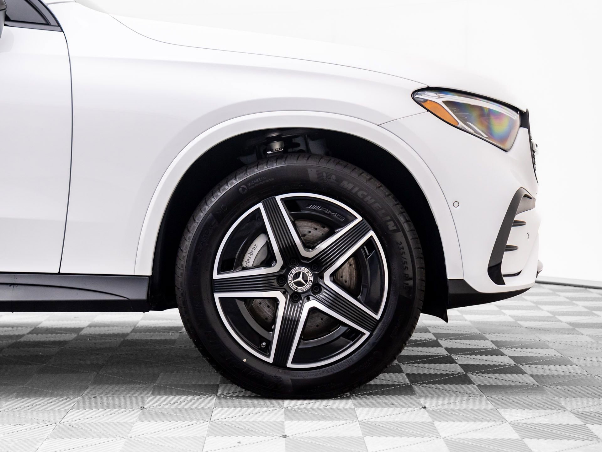 New 2025 Mercedes-Benz GLC 300 4MATIC image 33