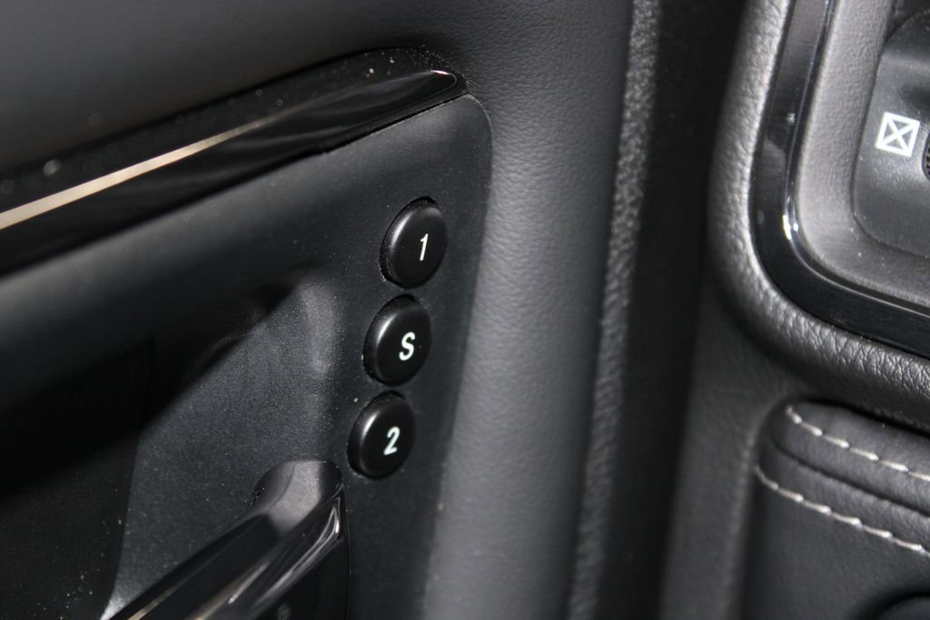 Used 2024 RAM 2500 Limited image 43