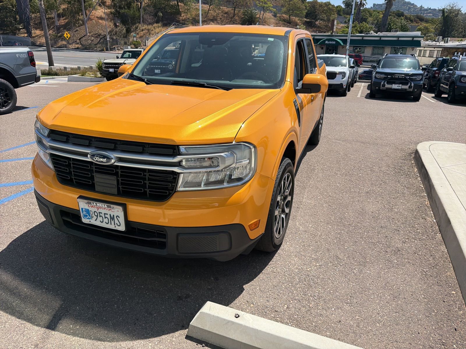 Used 2023 Ford Maverick Lariat w/ Lariat Luxury Package image 3