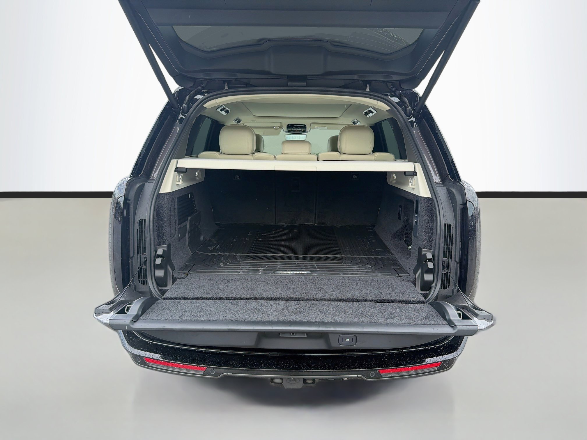 New 2026 Land Rover Range Rover SE AWD/4WD image 12