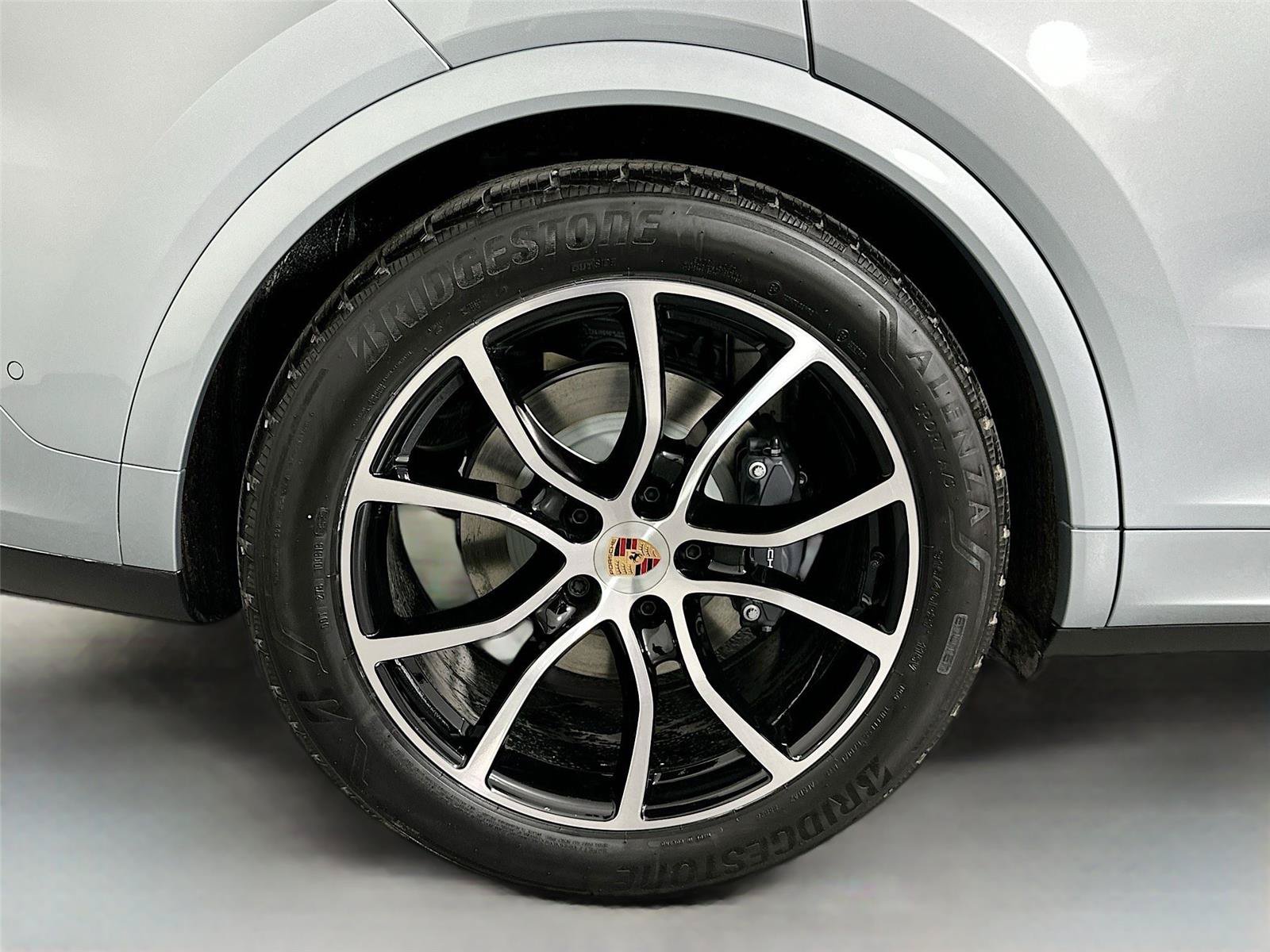 Certified 2026 Porsche Cayenne Coupe AWD/4WD image 13