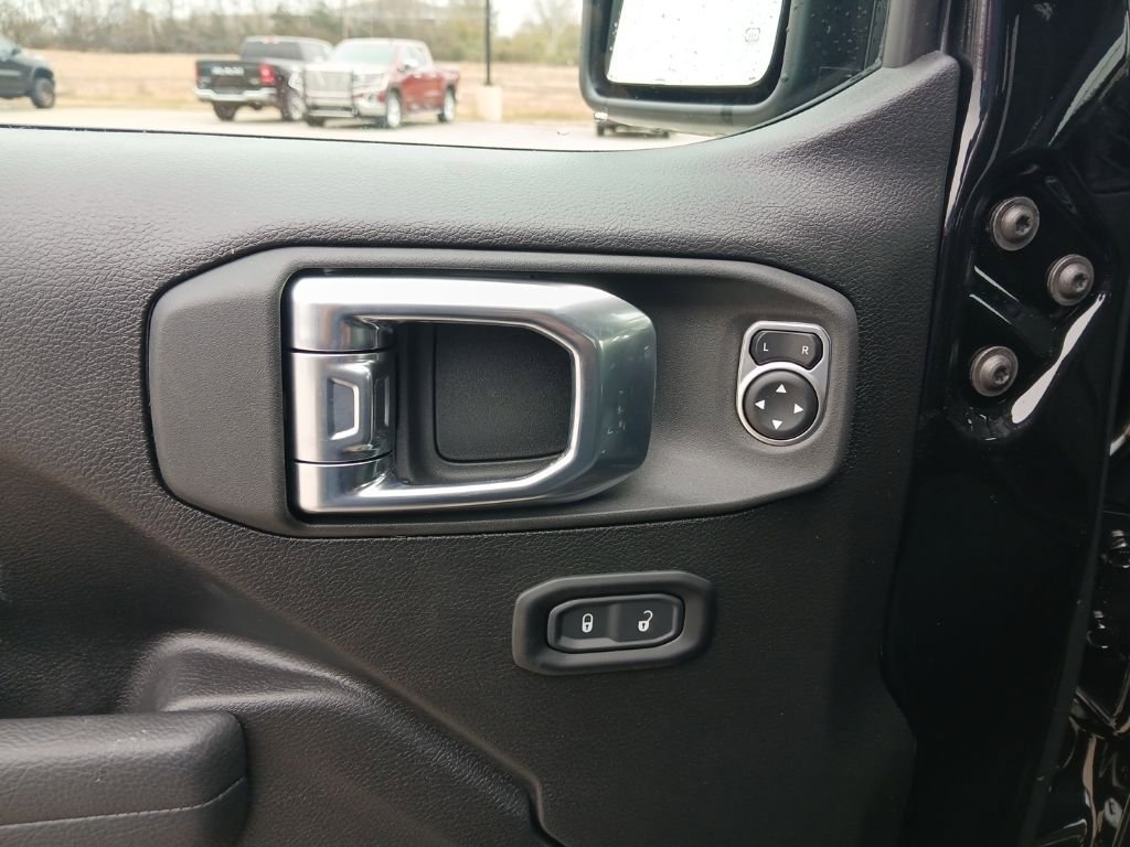 New 2026 Jeep Gladiator Sport AWD/4WD image 25